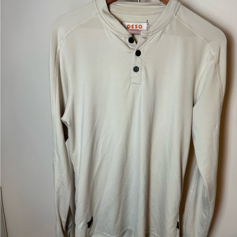 Desu Men's Cream Henley Shirt